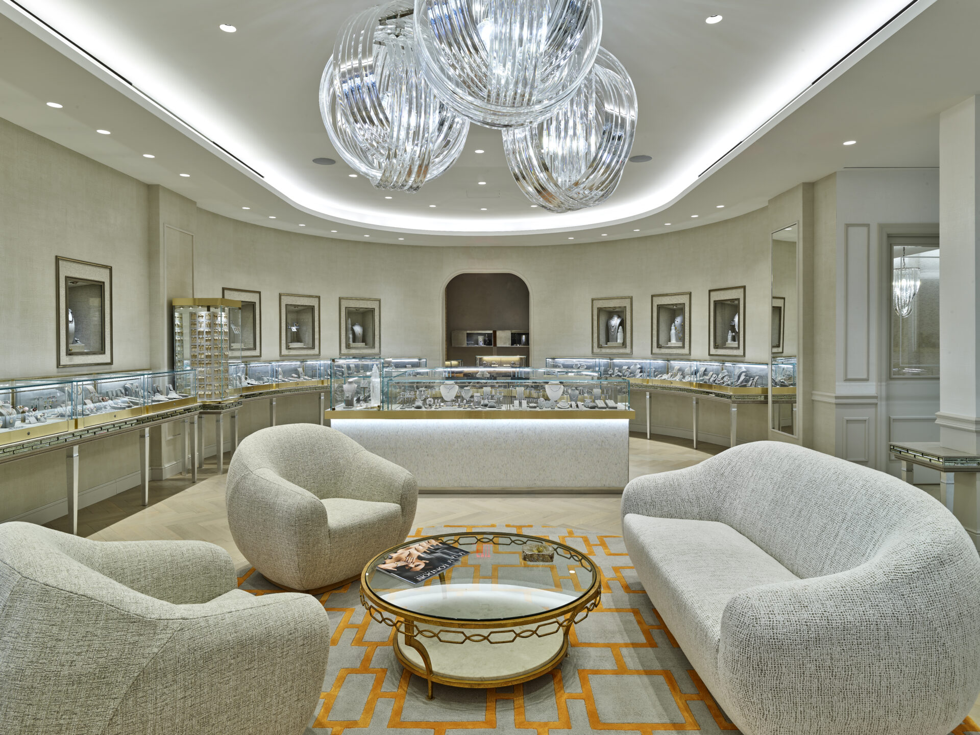 GREATEST SHOWROOMS London Jewelers, Long Island, NY, USA