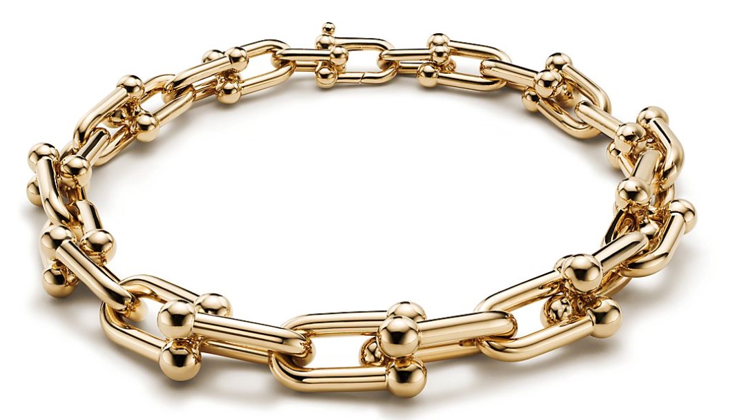 Reese Witherspoon wears Tiffany & Co