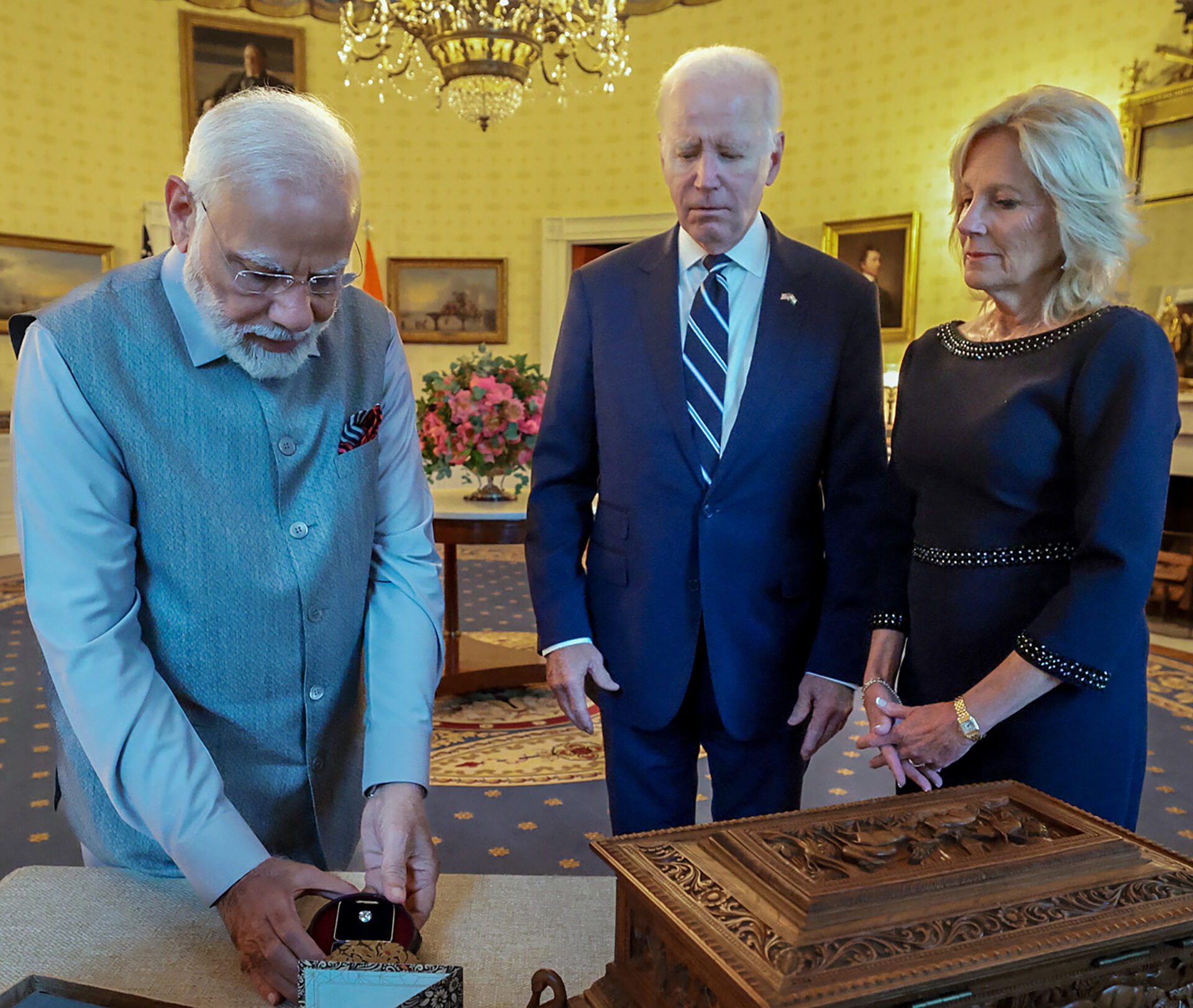 India PM gifts IGI certified labgrown diamond to US First Lady