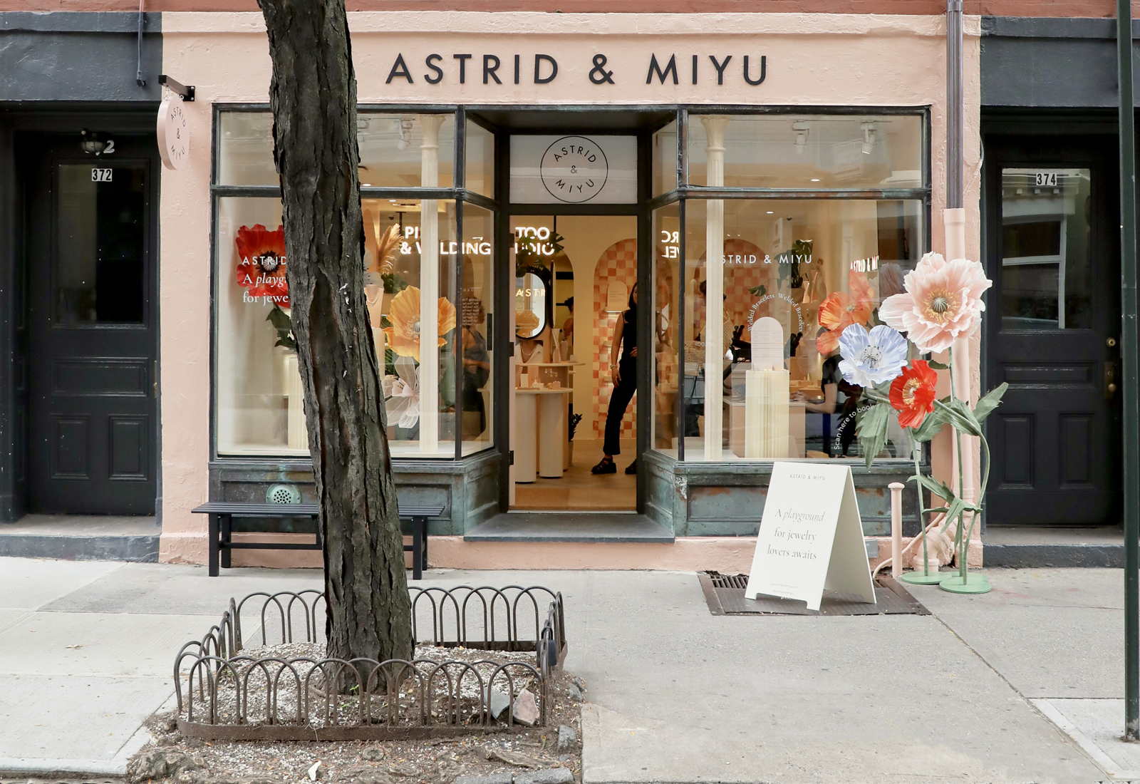 Astrid & Miyu continues international expansion