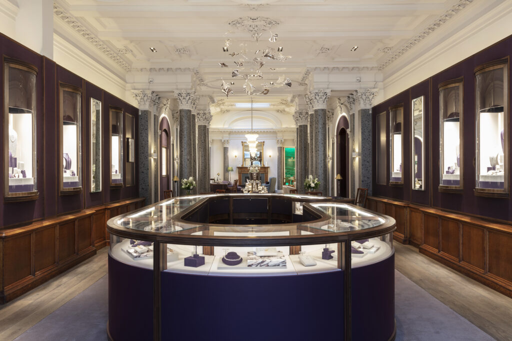 Hamilton Inches Rings Hamilton & Inches defies slowing sales trends with record year