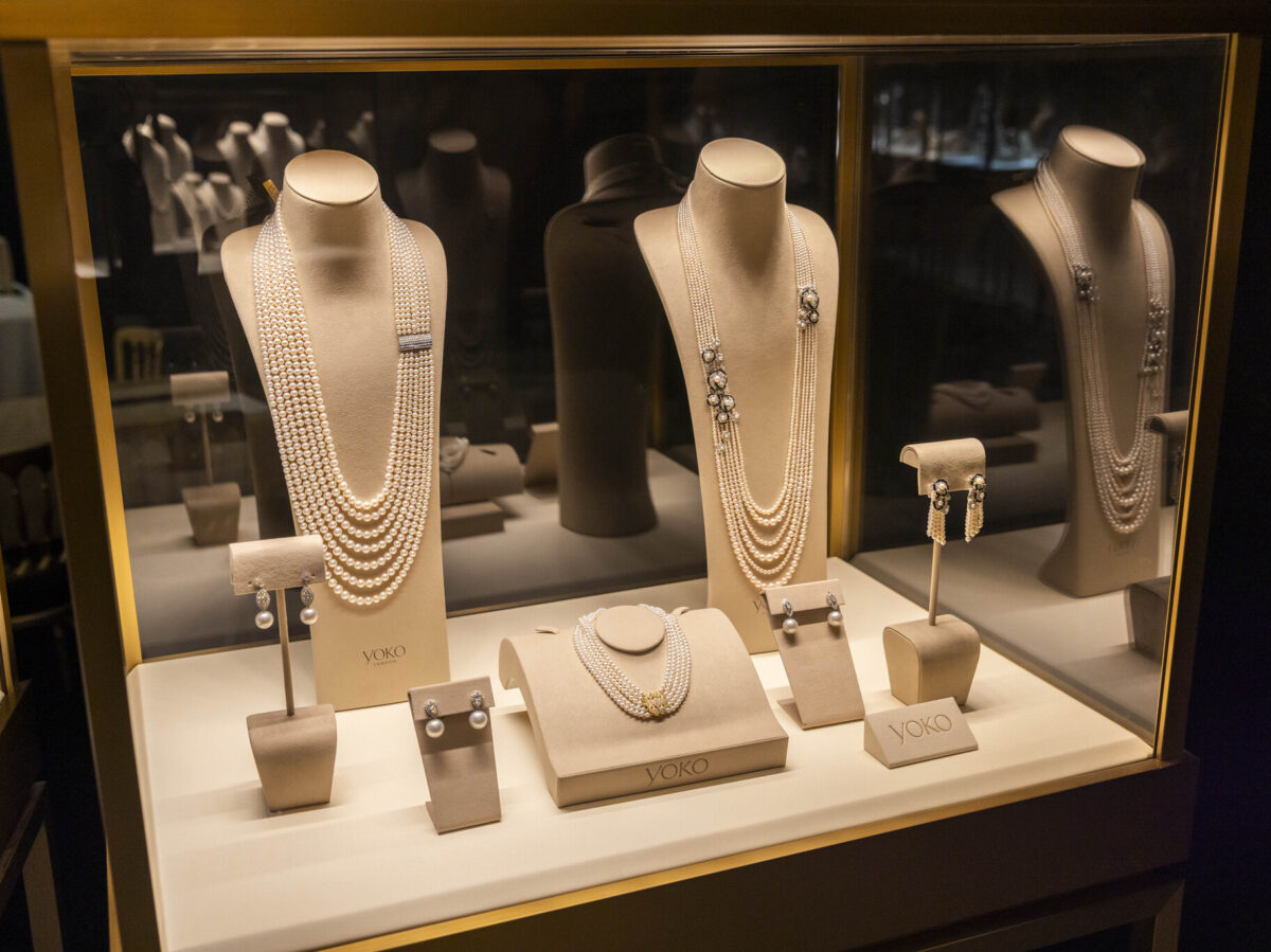 Yoko London wins big at LAPADA Fair 2025