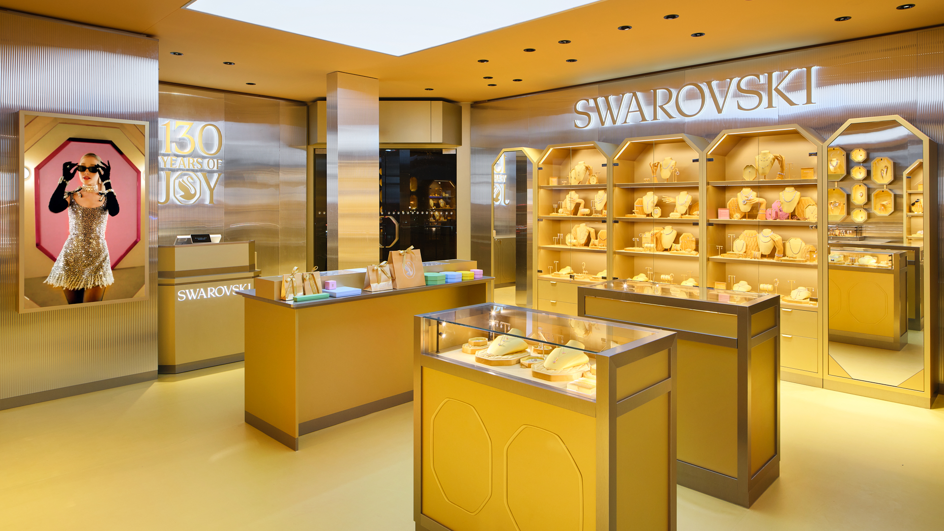 Swarovski closes H1 with 11% growth in jewellery