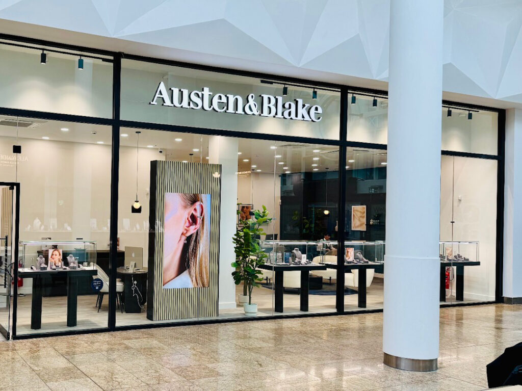Papular Store Austen & Blake reopens Sheffield Meadowhall store